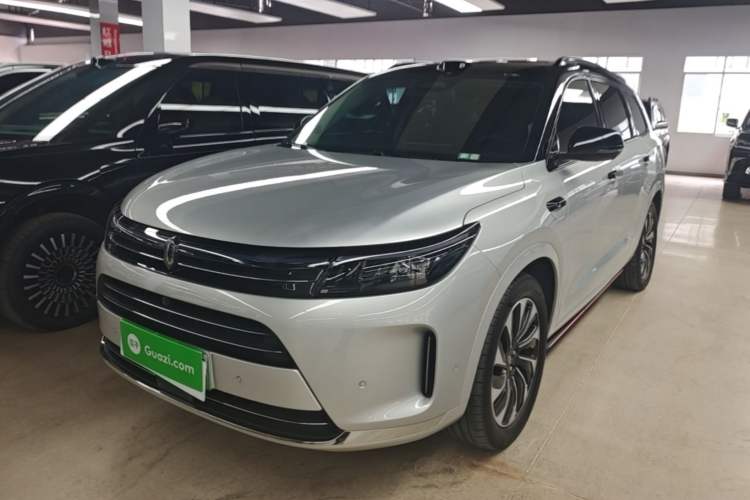 AITO M7 2024 — фото 1