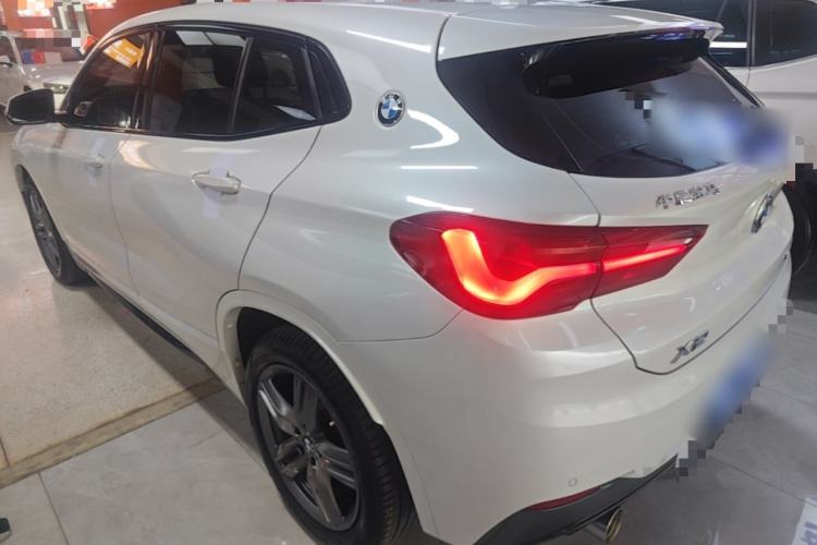 BMW X2 2022 — фото 4