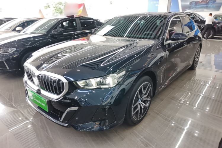 BMW i5 2025 — фото 1