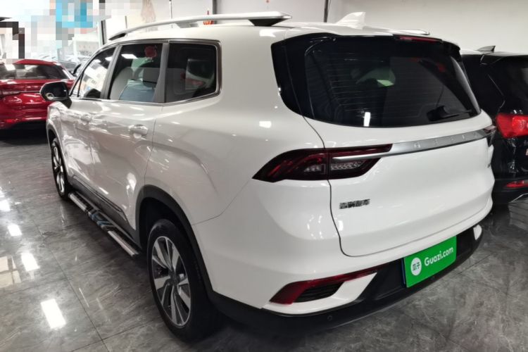 Geely Haoyue 2020 — 4