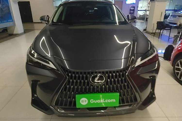 Lexus NX 350h 2022 — 2
