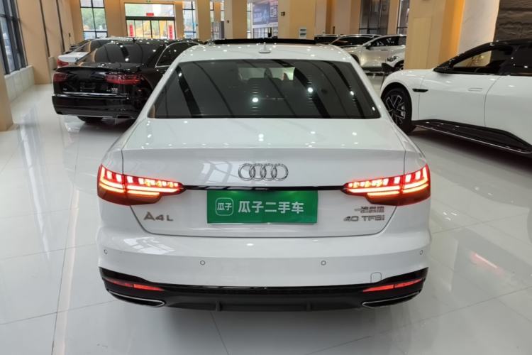 Audi A4 2022 — 5