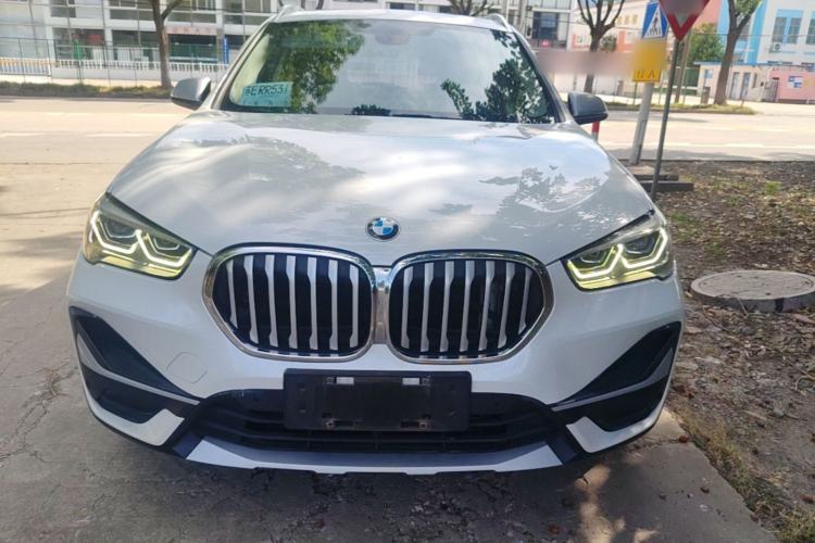 BMW X1 2021 — фото 2