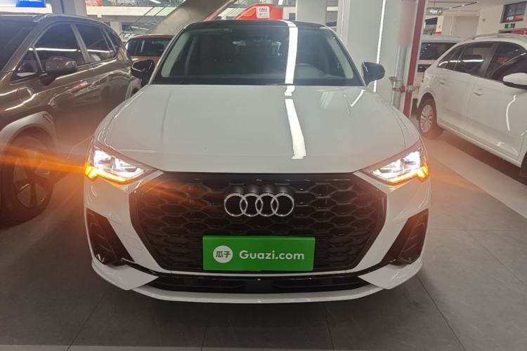 Audi Q3 Sportback 2022 — фото 2