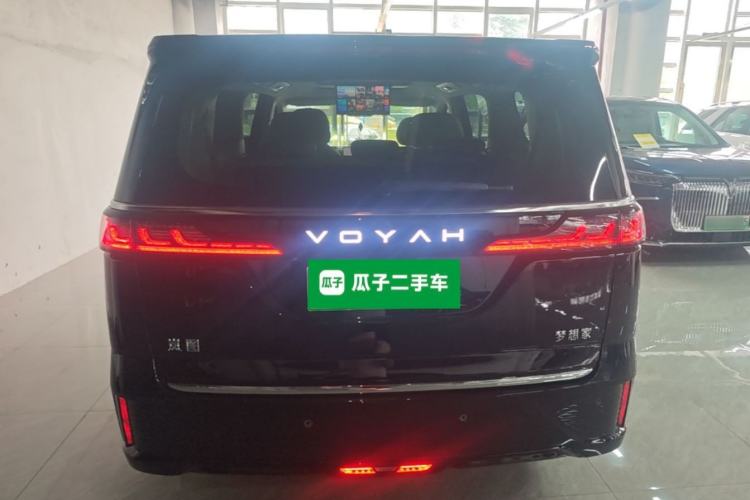 Voyah Dream 2025 — 5