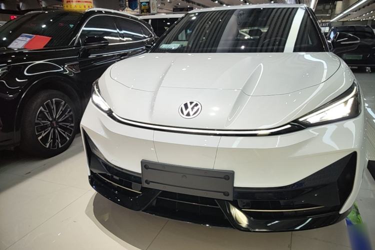Volkswagen ID.UNYX 2025 — 2