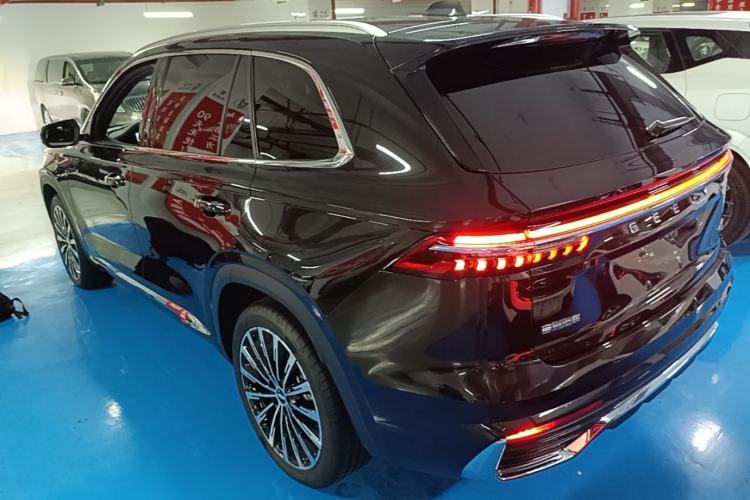 Geely Monjaro L 2025 — фото 4