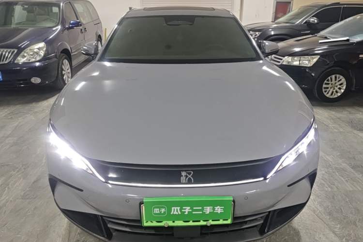 BYD Han 2025 — 2