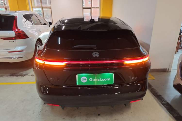 NIO ET5T 2024 — 5