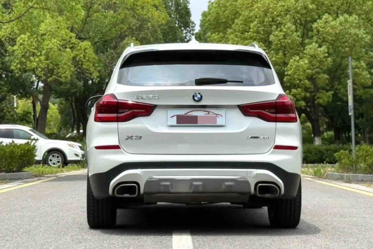 BMW X3 2021 — фото 3