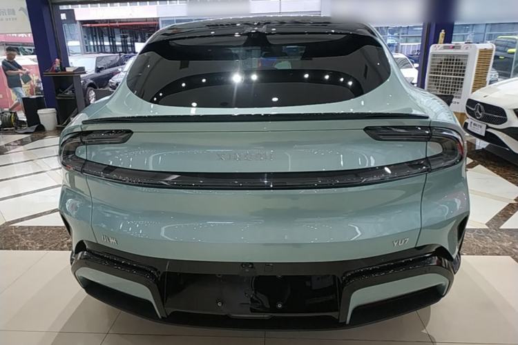 Xiaomi Auto YU7 2025 — фото 5