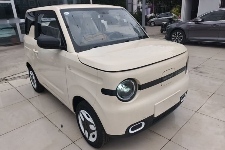 Geely Galaxy Panda 2025 — 3