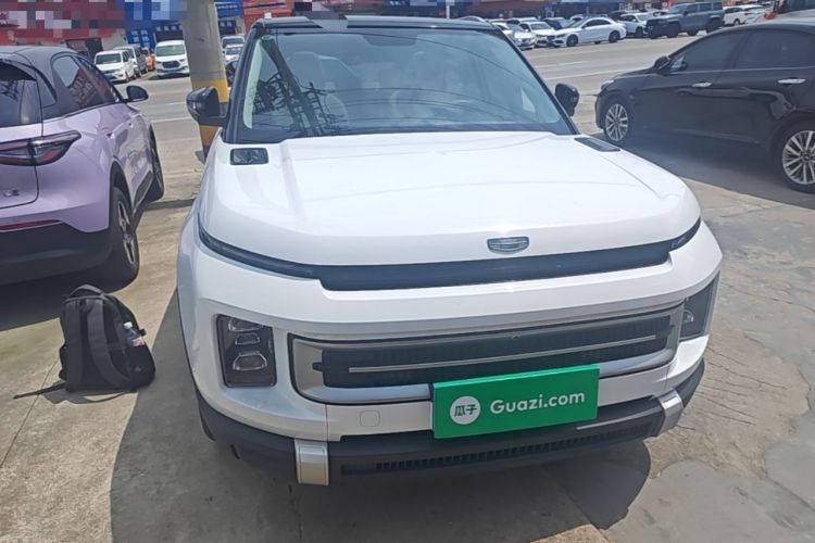 Geely Icon 2023 — 2