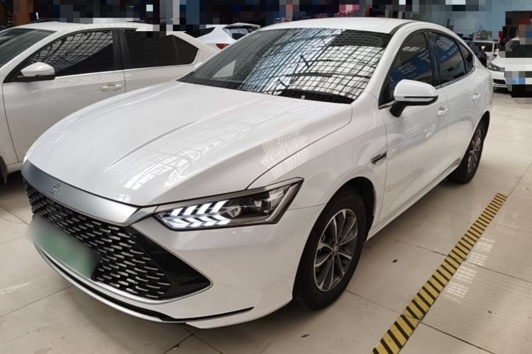 BYD Qin PLUS 2024 — фото 1
