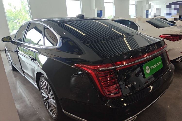 Hongqi H9 2022 — 4