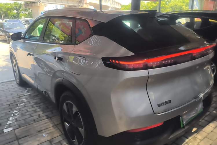DongFeng L7 2024 — 4