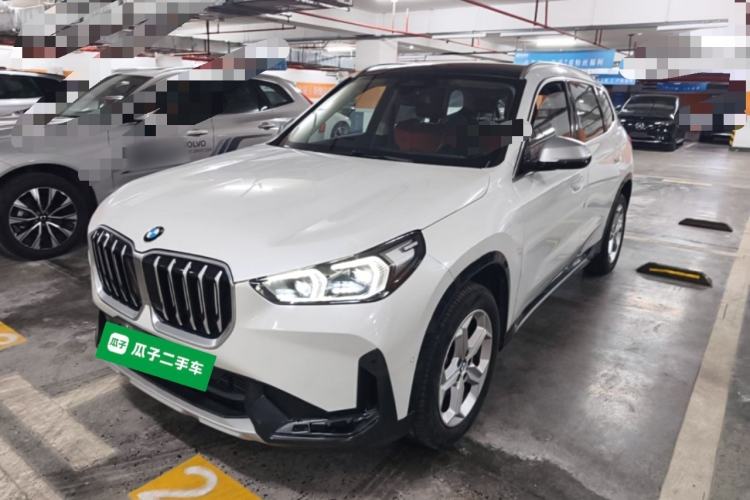 BMW X1 2023 — фото 1