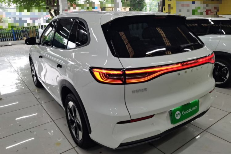 Geely Galaxy E5 2024 — 4
