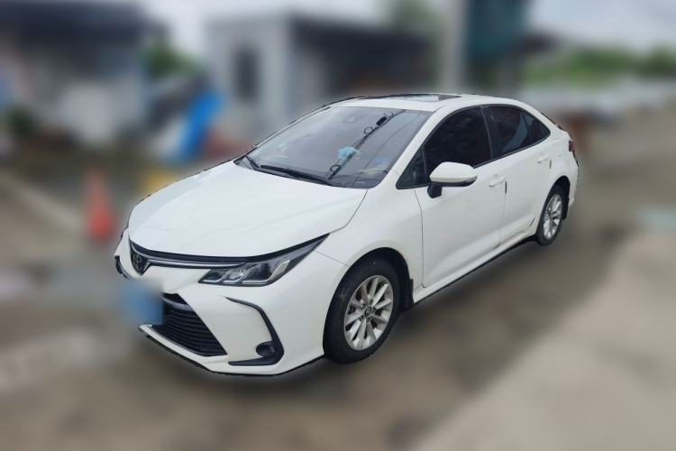 Toyota Corolla 2021 — фото 1