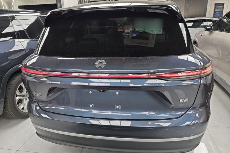 NIO ES8 2024 — 5