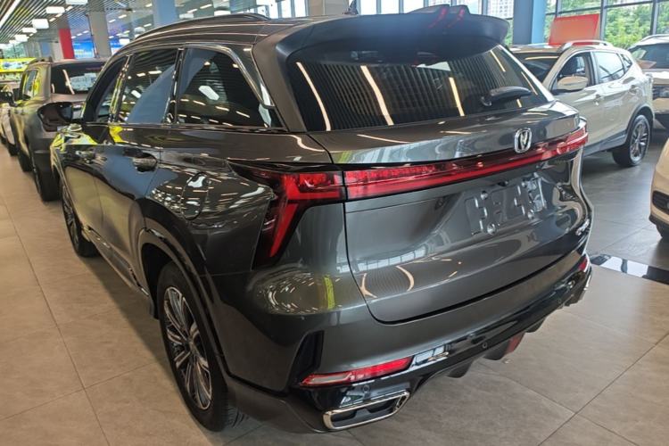 ChangAn CS75 PLUS 2023 — 4