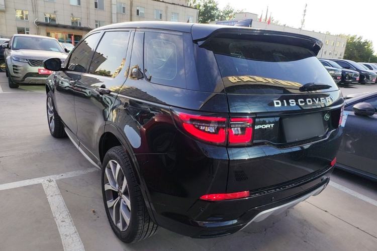 Land Rover Discovery Sport 2025 — фото 4
