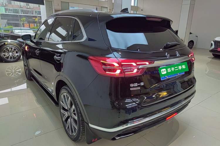 Hongqi HS5 2022 — 4