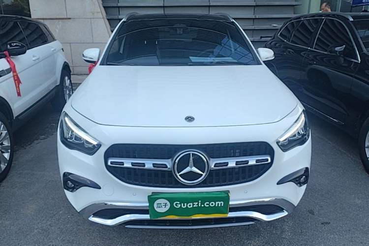 Mercedes-Benz benz gla 2025 — фото 2