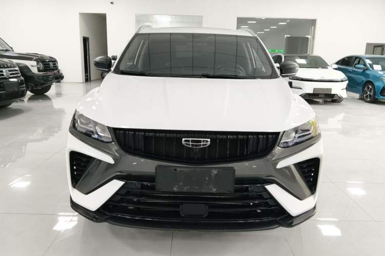 Geely Coolray 2023 — 2