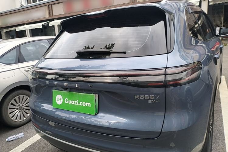 Geely Xingjian 7 2025 — 5