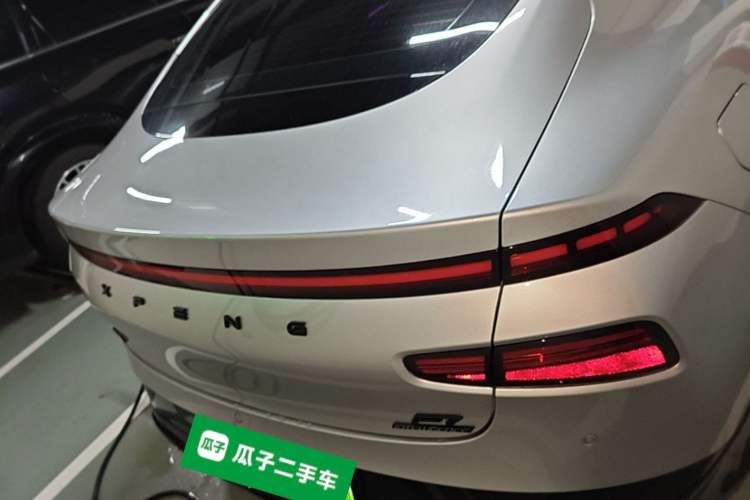 XPeng P7 2023 — 5