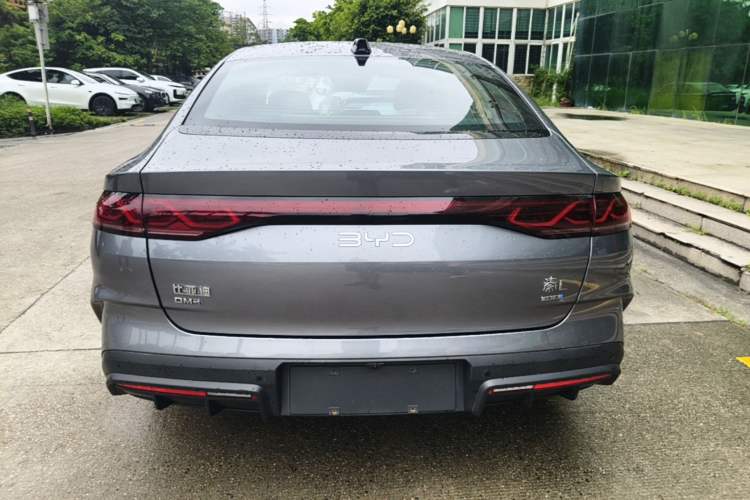 BYD Qin L 2025 — 5