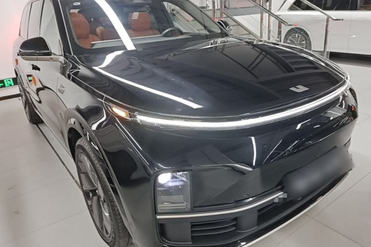 Li Auto L9 2025 — 3
