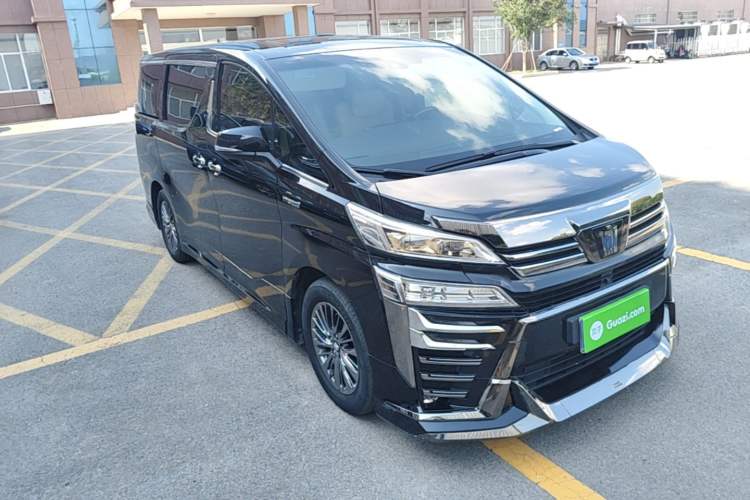 Toyota vellfire 2023 — фото 3