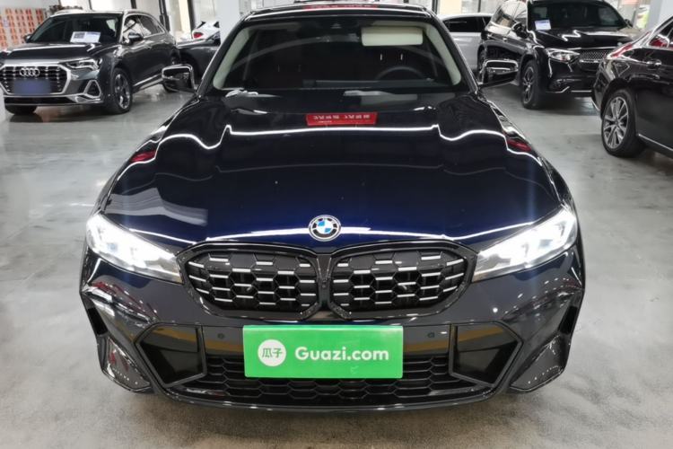 BMW 325Li 2024 — 2