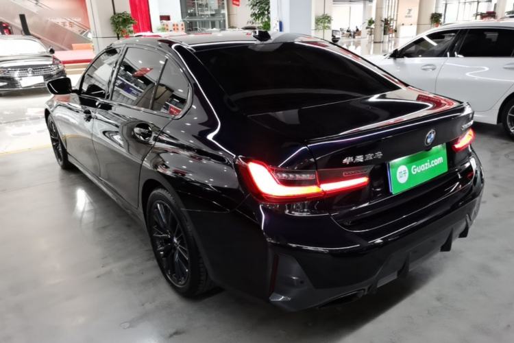 BMW 325Li 2024 — 4