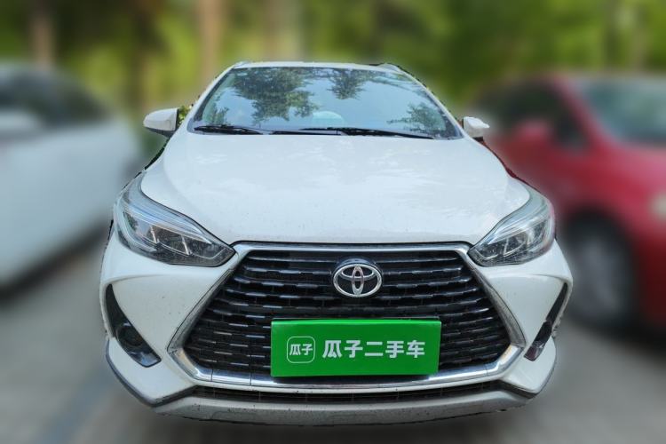 Toyota Yaris 2022 — 2
