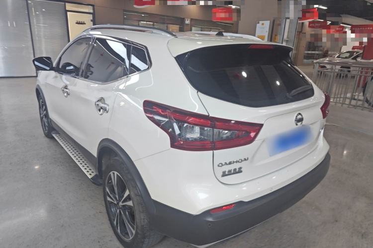 Nissan Qashqai 2022 — фото 4