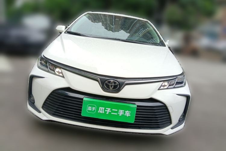 Toyota Corolla 2021 — фото 2