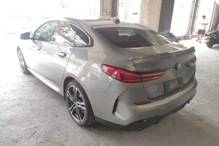 BMW 225i 2023 — 4
