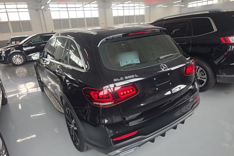 Mercedes-Benz GLC 300 L 2020 — фото 4