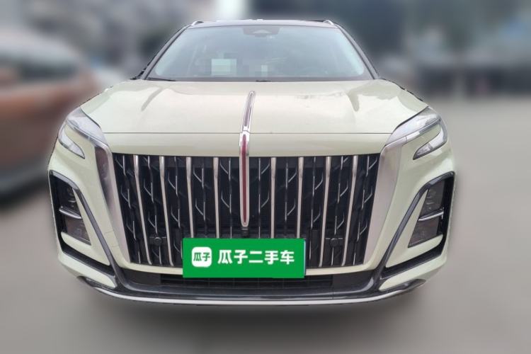 Hongqi HS3 2023 — 2