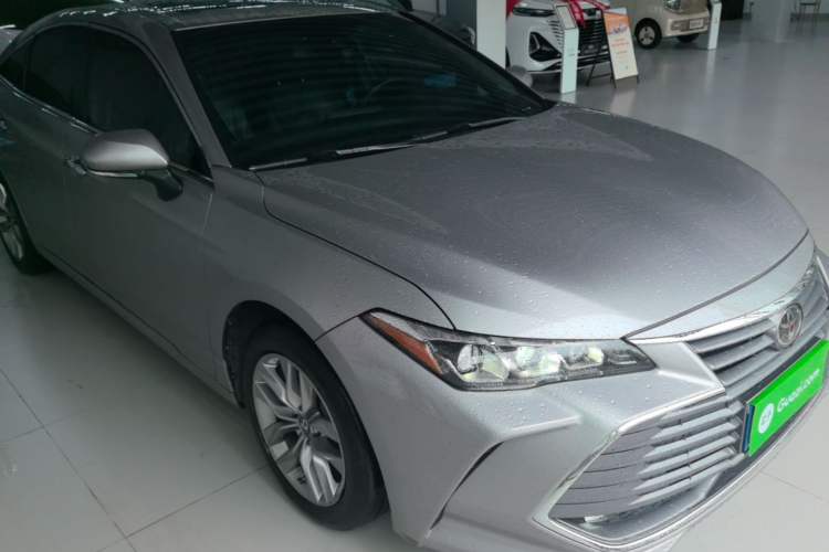 Toyota Avalon 2021 — 3