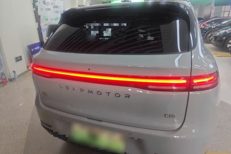 Leapmotor C10 2026 — 5