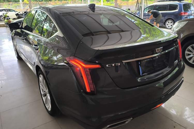 Cadillac CT5 2021 — фото 4