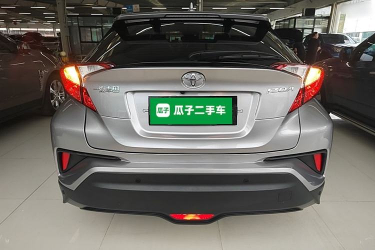 Toyota C-HR 2021 — 5