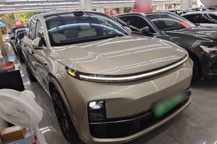 Li Auto L9 2022 — 3