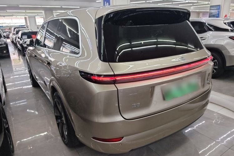 Li Auto L9 2022 — 4