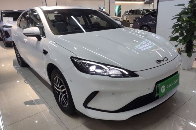 BYD Seal 05 2025 — 3