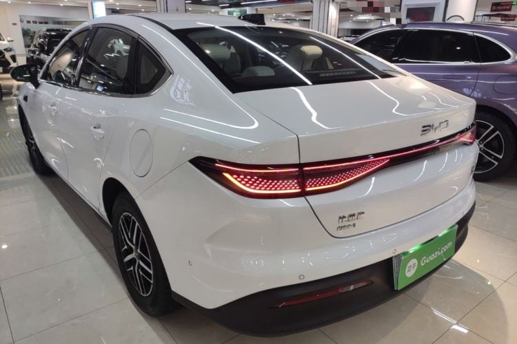 BYD Seal 05 2025 — 4